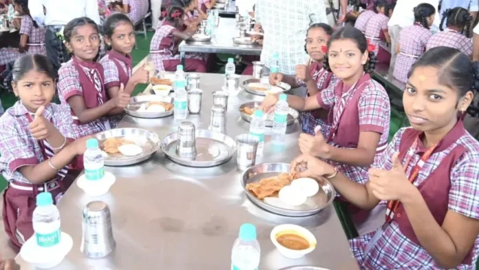 Breakfast in Government Schools and Junior Colleges Breakfast in Government Schools and Junior Colleges