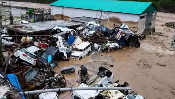 Jammu and Kashmir inundated by flash floods