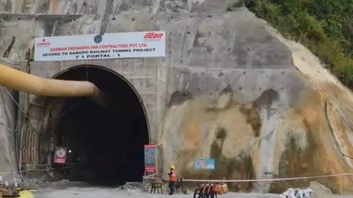 Seven killed after landslide in tunnel.