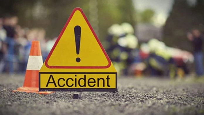 Travels bus meets with accident..