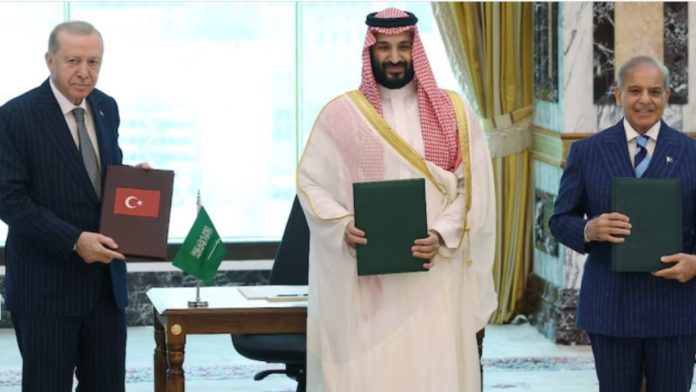Mecca defence pact